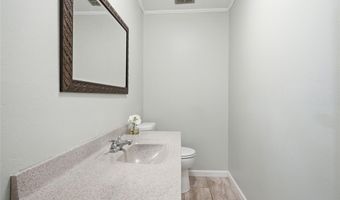 477 Ironwood Dr, Ballwin, MO 63011