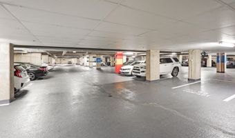 1021 N GARFIELD St 233, Arlington, VA 22201