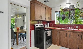 5669 Kitsap Way, Bremerton, WA 98312