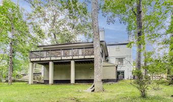 8806 FOX HILLS Trl, Potomac, MD 20854