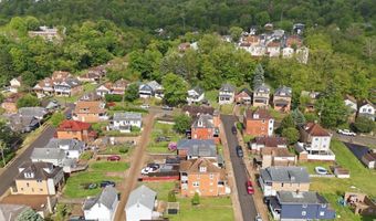 819 Kerr St, Ambridge, PA 15003