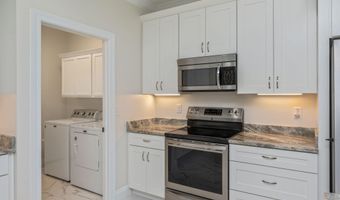 1616 Lena St, Baker, FL 32531