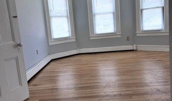 11 Baker St, Andover, NJ 07801
