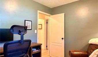 315 Fingal Dr, Alexandria, MN 56308