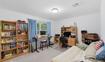 71 Bishop St, Bristol, CT 06010