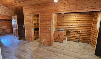 332 Allan St, Allison, IA 50602