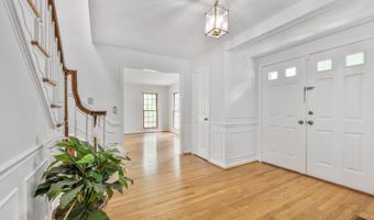 9605 REACH Rd, Potomac, MD 20854