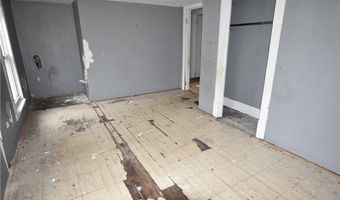 922 W 37th St, Ashtabula, OH 44004