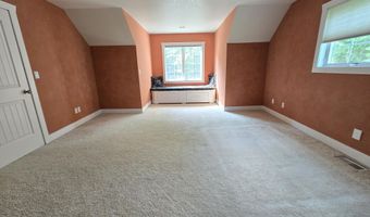 1225 Trowbridge Dr, Alpena, MI 49707