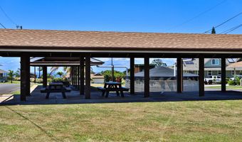 109 Kulolio St, Haiku, HI 96708