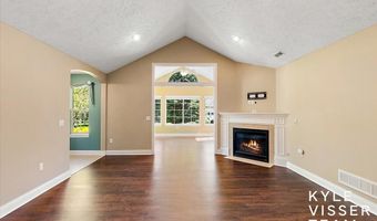 892 Bridge Crest Dr SE, Ada, MI 49301