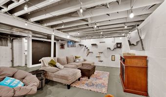 139 Nursery Rd, Anderson, IN 46012