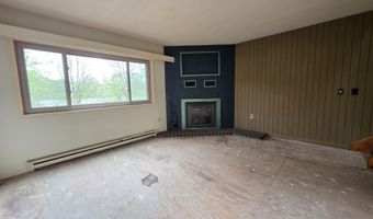 9 Evergreen Ln, Brattleboro, VT 05301