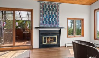 11411 Snowline Dr, Anchorage, AK 99507