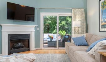 130 Bear Hill Rd 302, Cumberland, RI 02864