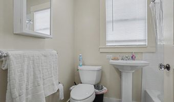 301 Lincoln Ave, Alameda, CA 94501