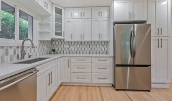 21 E CENTRAL Ave, Bergenfield, NJ 07621