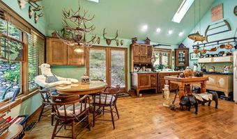 309 Granite St, Ashland, OR 97520