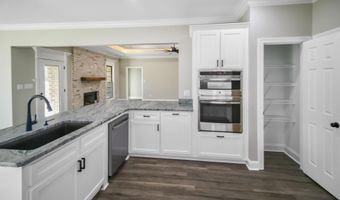 26390 Drawbaugh Rd, Athens, AL 35613