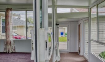 921 W WEILAND Ave, Appleton, WI 54914