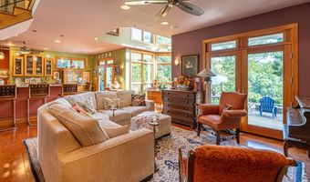 25586 Cornelius Dr, Abingdon, VA 24211