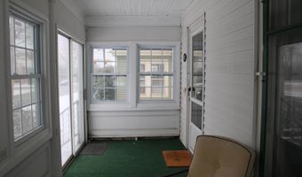 12 Fourteenth St, Bangor, ME 04401