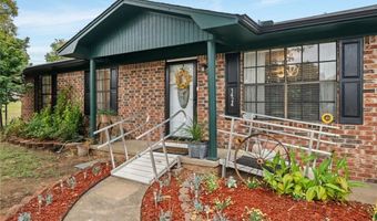 1424 Northwoods Dr, Alma, AR 72921