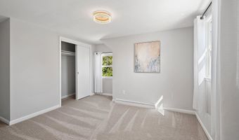 3313 S WEBSTER Ave, Allouez, WI 54301