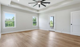 7612 S Shoreline Blvd, Benton, AR 72019