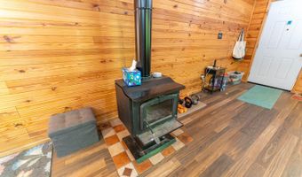 503 County Road 101, Alton, MO 65606