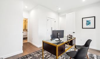 304 K St NE 2PH, Washington, DC 20002