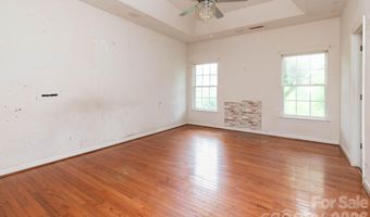 5 Carter Vw, Arden, NC 28704