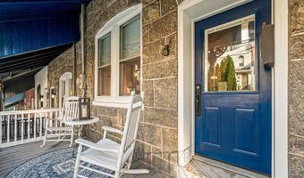 4432 FLEMING St, Philadelphia, PA 19128