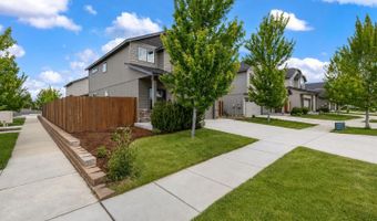21154 Darnel Ave, Bend, OR 97702