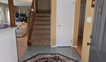 60 CHEROKEE Dr, Absecon, NJ 08205