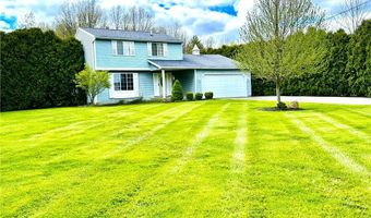 6670 Summit Dr, Canfield, OH 44406