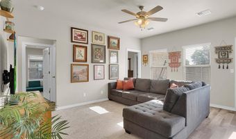 1004 Village Dr, Altus, OK 73521