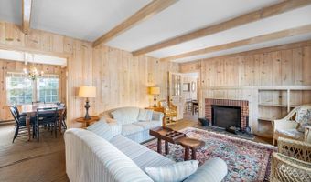 30 N PENNSYLVANIA Ave, Bethany Beach, DE 19930