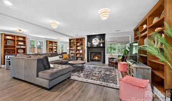 170 Weston Rd, Arden, NC 28704