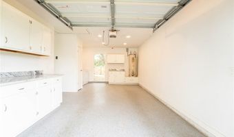 109 Saunders Ln, Aransas Pass, TX 78336