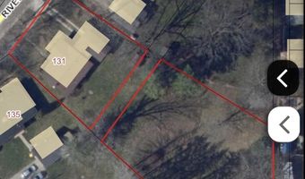 131 Riverside Dr, Alma, MI 48801