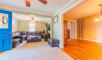 28 Reservoir St, Bethel, CT 06801