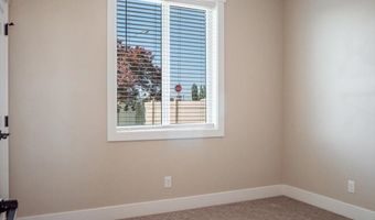 318 Lakeview Blvd, American Falls, ID 83211