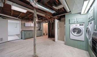 800 Bradish St, Adrian, MI 49221