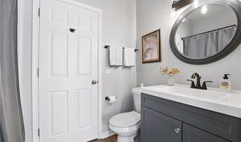 214 Wilcox Rd, Austintown, OH 44515