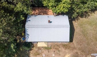 9 Iriquois Dr, Ashburnham, MA 01430
