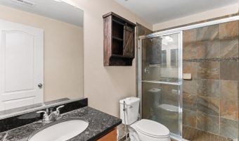 43117 SHORE Sq, Ashburn, VA 20148