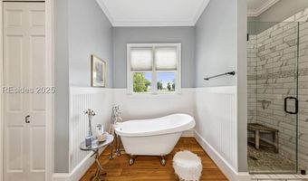 36 Hawthorne Rd, Bluffton, SC 29910