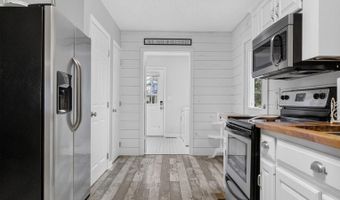 526 Muscadine Dr, Ashville, AL 35953