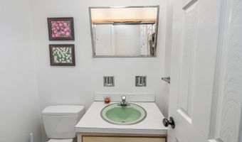74 Kakely St, Albany, NY 12208